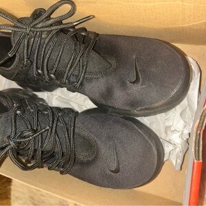 Nike Black Sports Sneakers